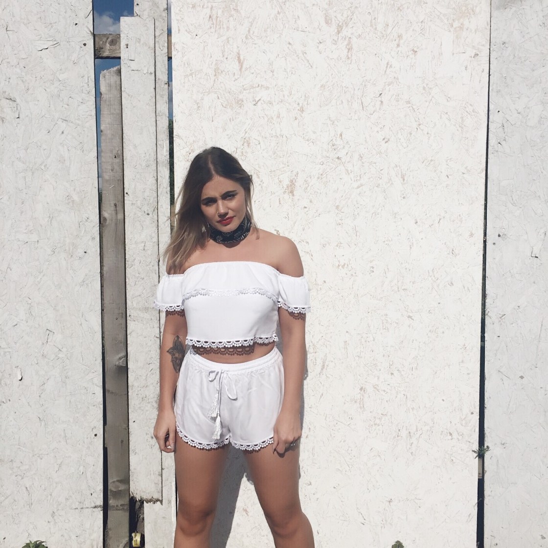 Processed with VSCO with j1 preset